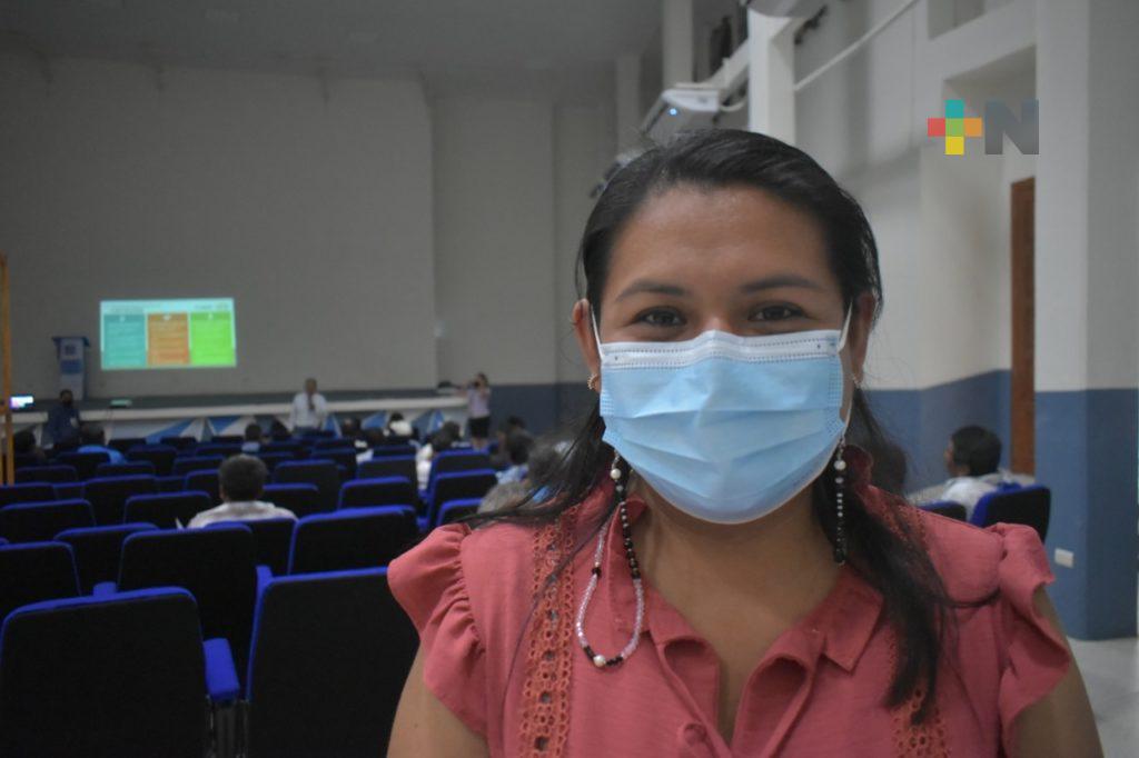 síndica del ayuntamiento de Tantoyuca, Claudia González